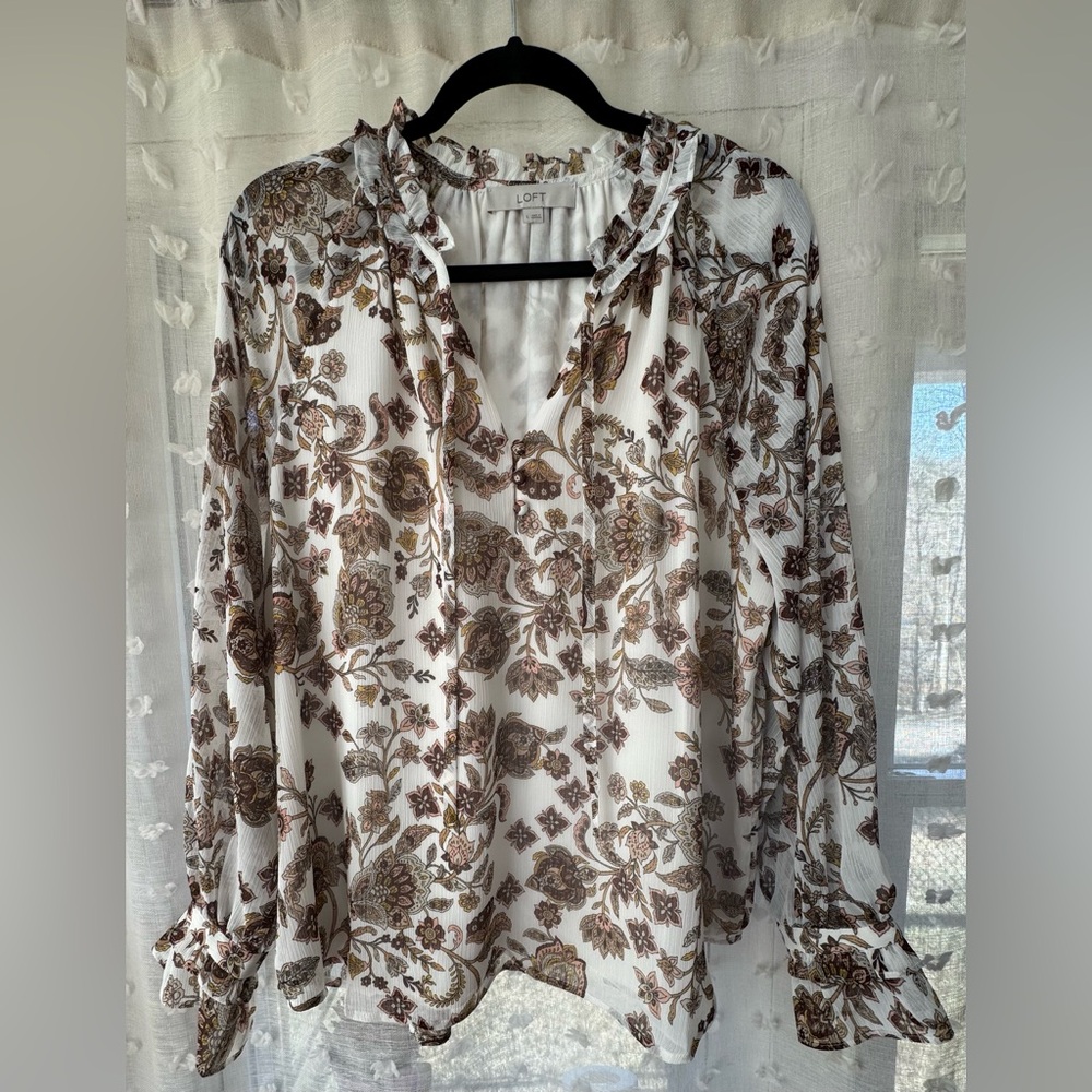 LOFT Women’s Swirl Ruffle Tie Neck Blouse M